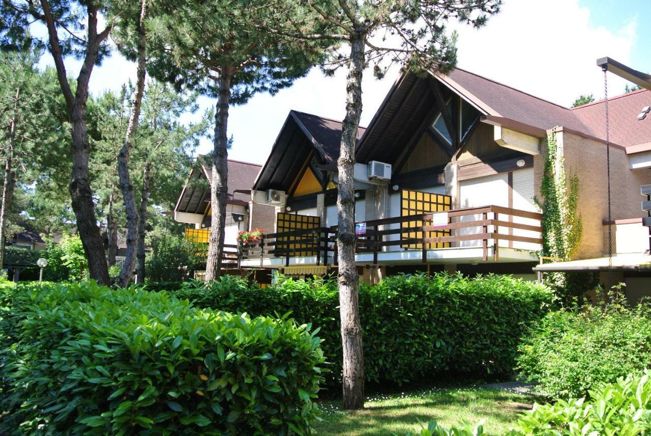 Villa Riviera 56 Lignano Sabbiadoro Exteriör bild